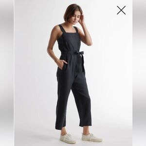 Quince Women’s Black Linen Jumpsuit sz M PO Sleeveless Square Neck Belted